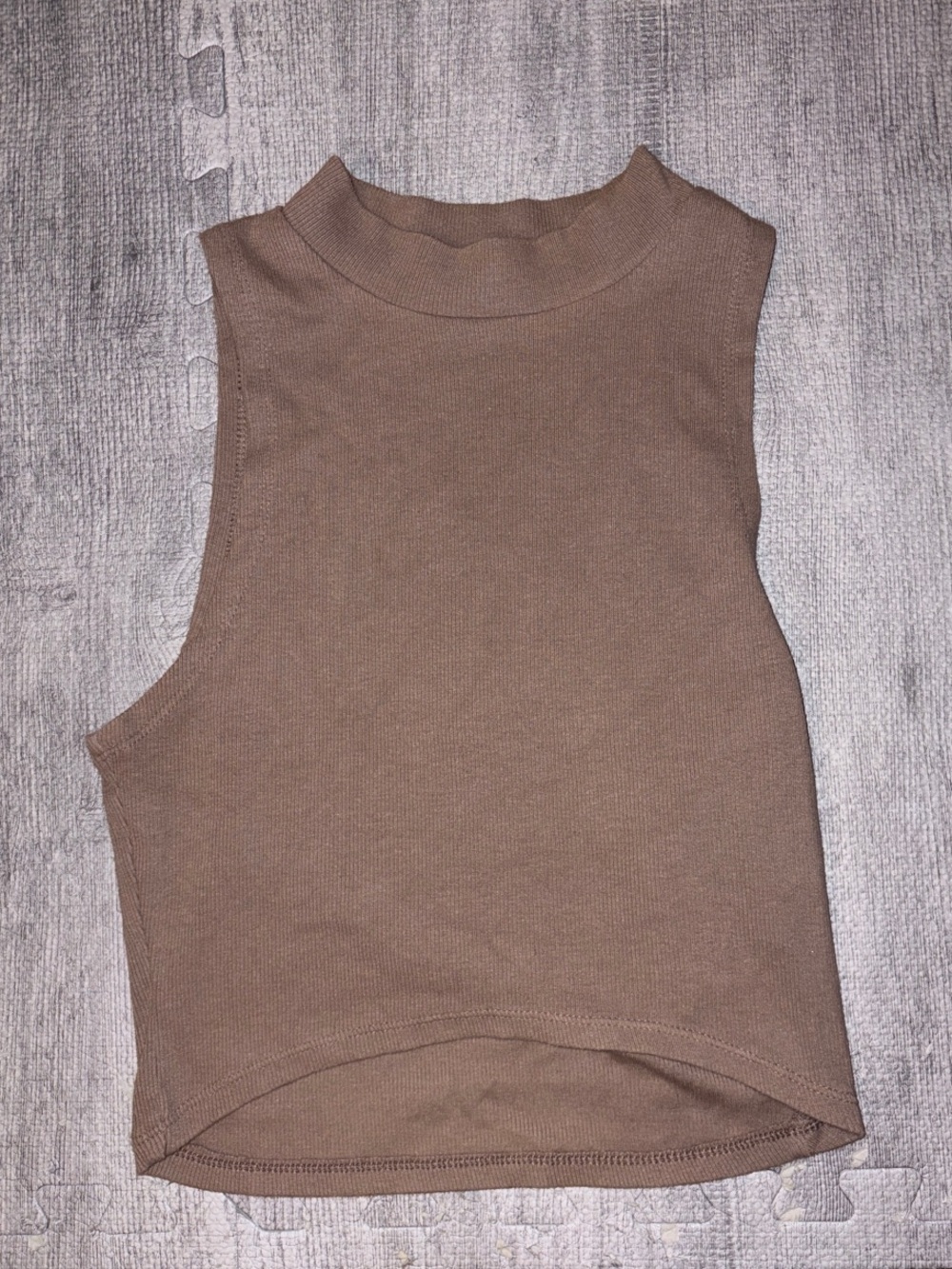 Forever 21 Sleeveless Mock Neck Crop Top - Brown